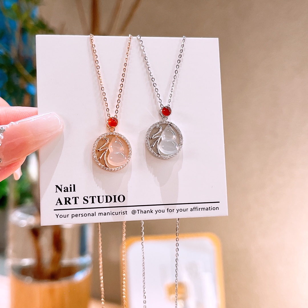 フレッシュアレルギー対応シルバーネックレスゴールド 晩餐会