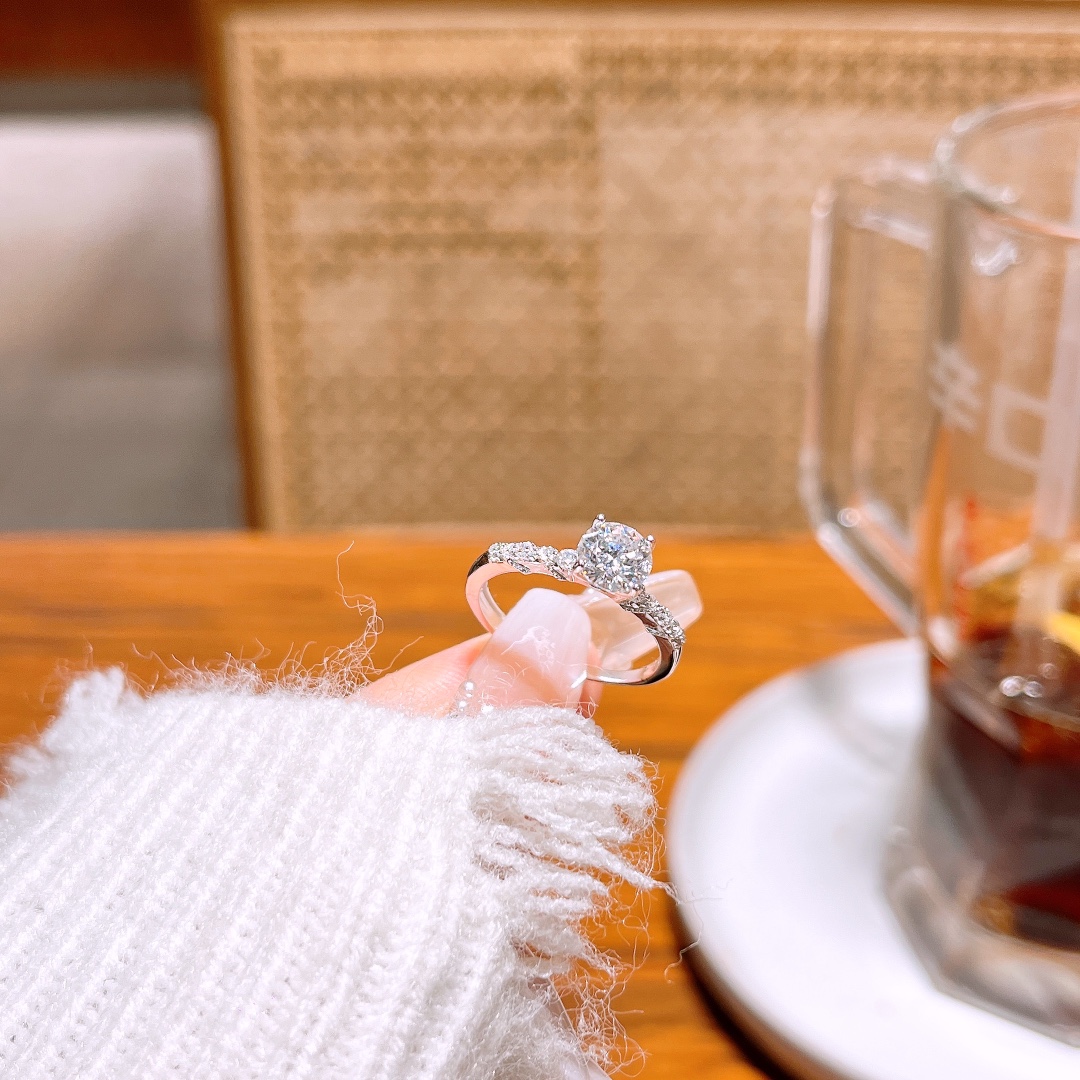 S925 Sterling Silver Moissanite Ring Intellectual Proposal Silver