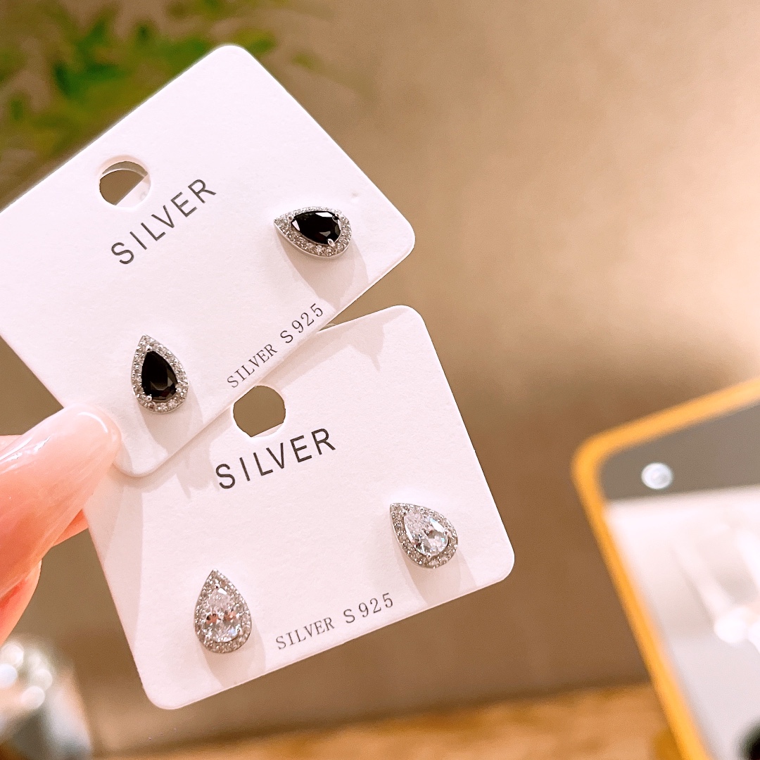 High Polish Silver Earrings Light Luxury Confession Silver