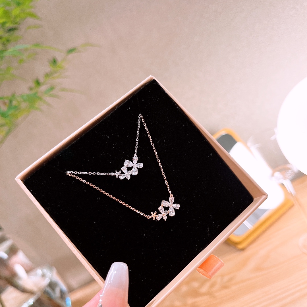 925 Silver Necklace Lively New Year Gold