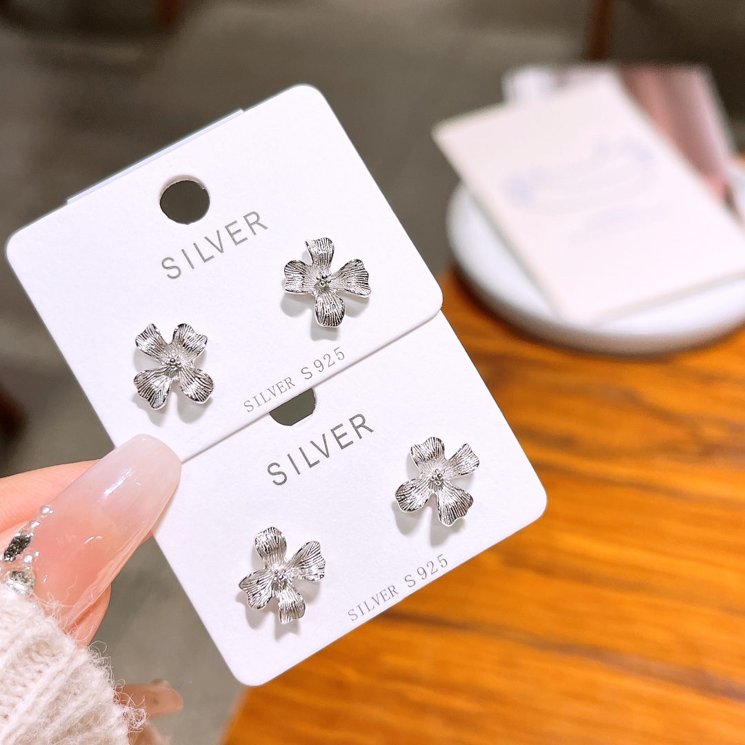 High Polish Silver Earrings Intellectual Wedding Registration Silver