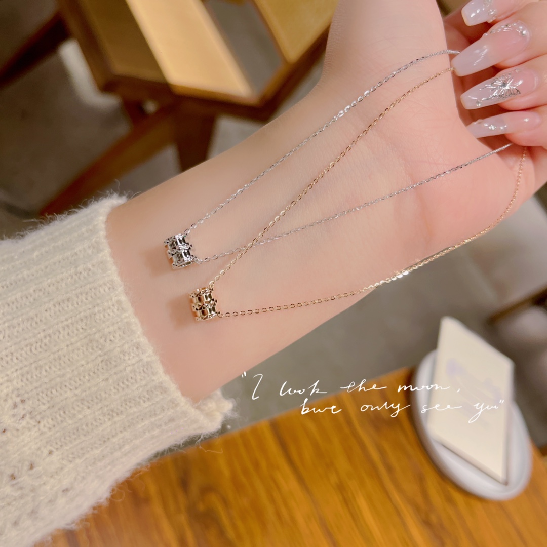 ユニークファインシルバーネックレスゴールド 記念日