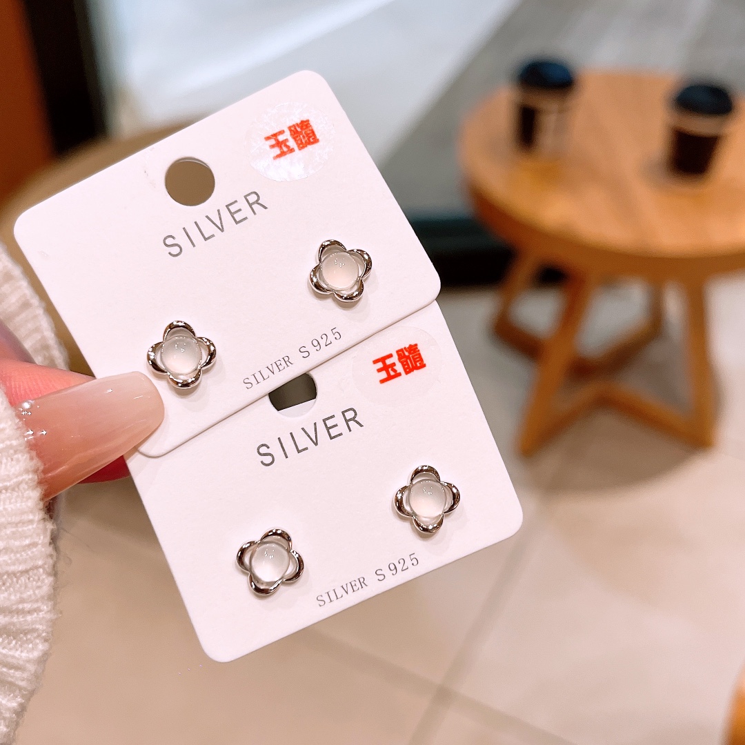 Nickel Free Silver Earrings Soft Christmas Gold