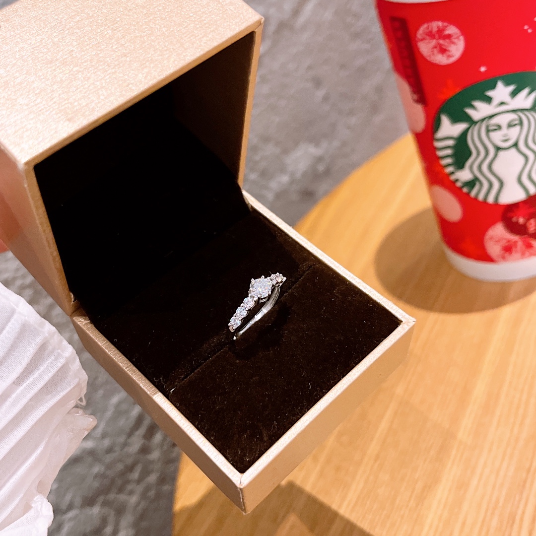 Low Allergy Silver Moissanite Ring Ethereal Everyday Wear Silver