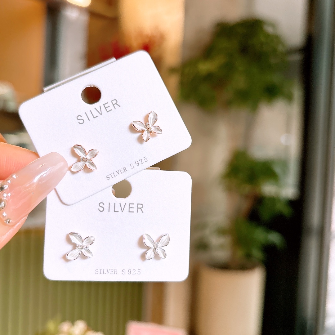 Low Allergy Silver Earrings Intellectual Office Silver