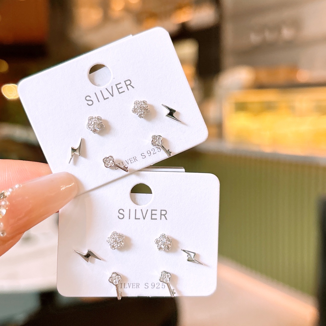 S925 Sterling Silver Earrings Playful Bestie Gift Gold