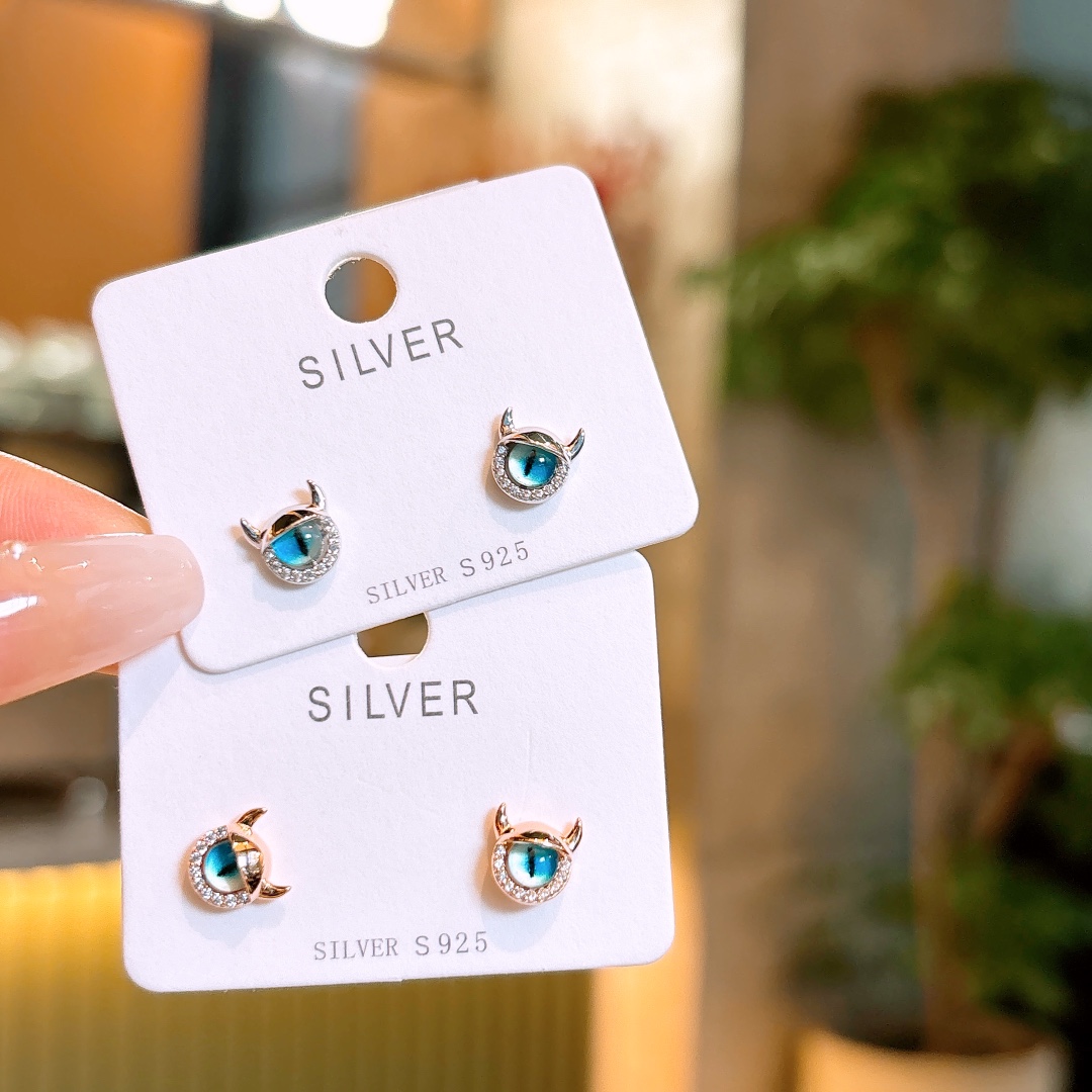 Low Allergy Silver Earrings Soft Office Gold