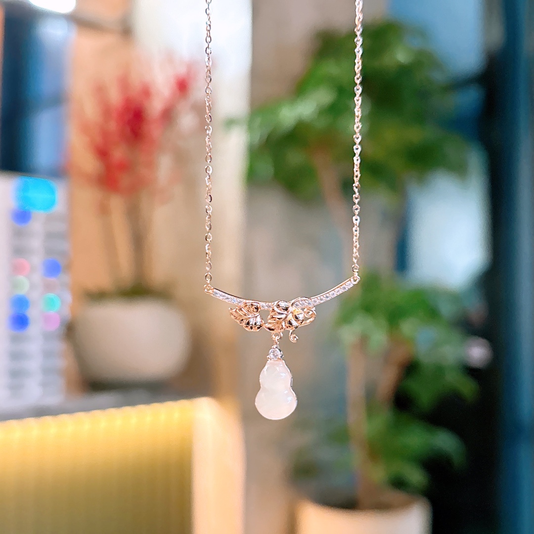 Fine Silver Hetian Jade Necklace Intellectual Gift for Her Silver