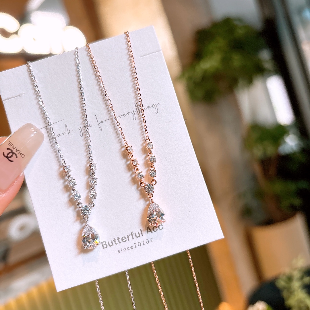 High Polish Silver Necklace Playful Office Gold