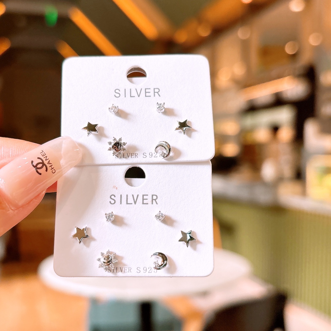 Hypoallergenic Silver Earrings Dainty Valentine's Day Silver