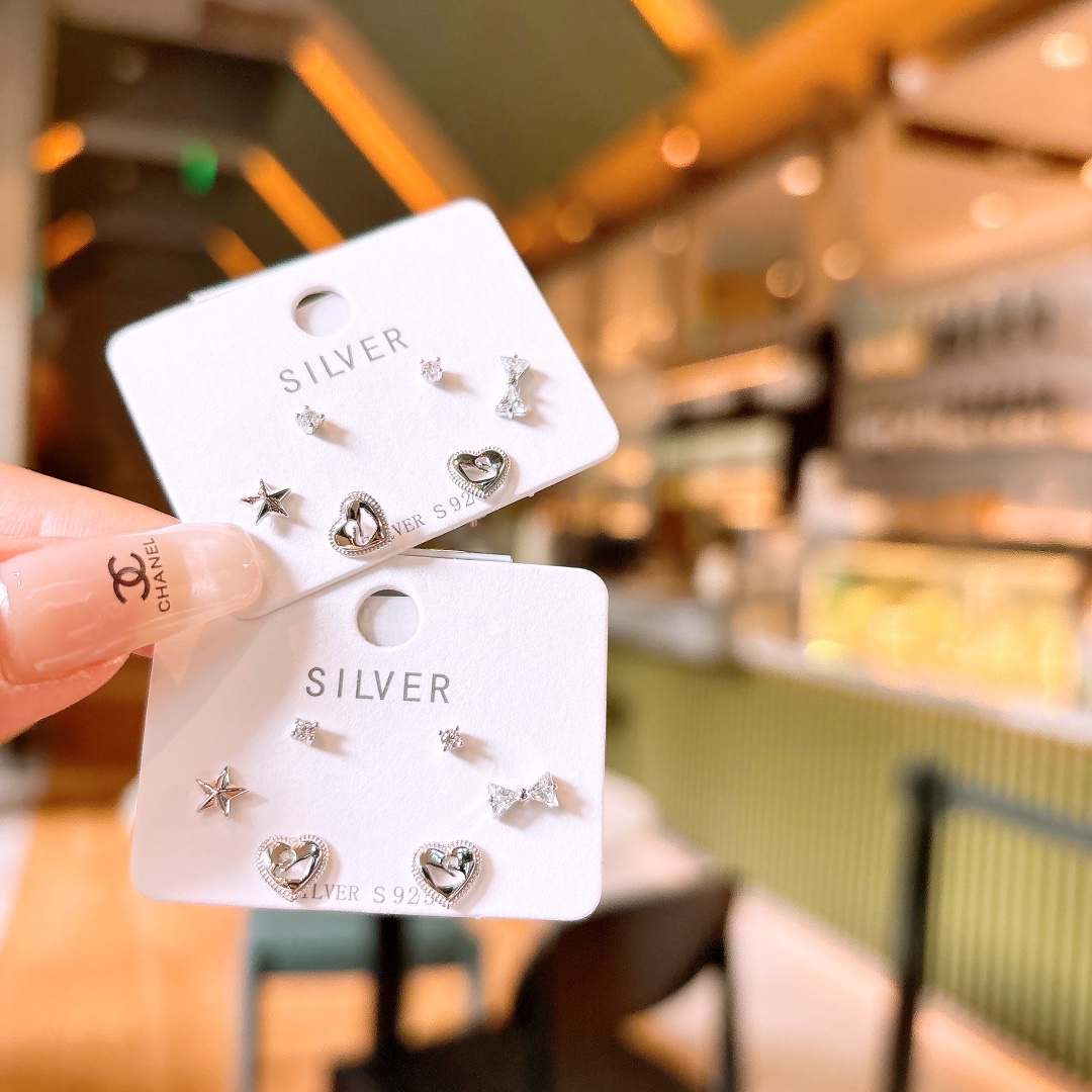 インスタ風ファインシルバーイヤリングシルバー 誕生日