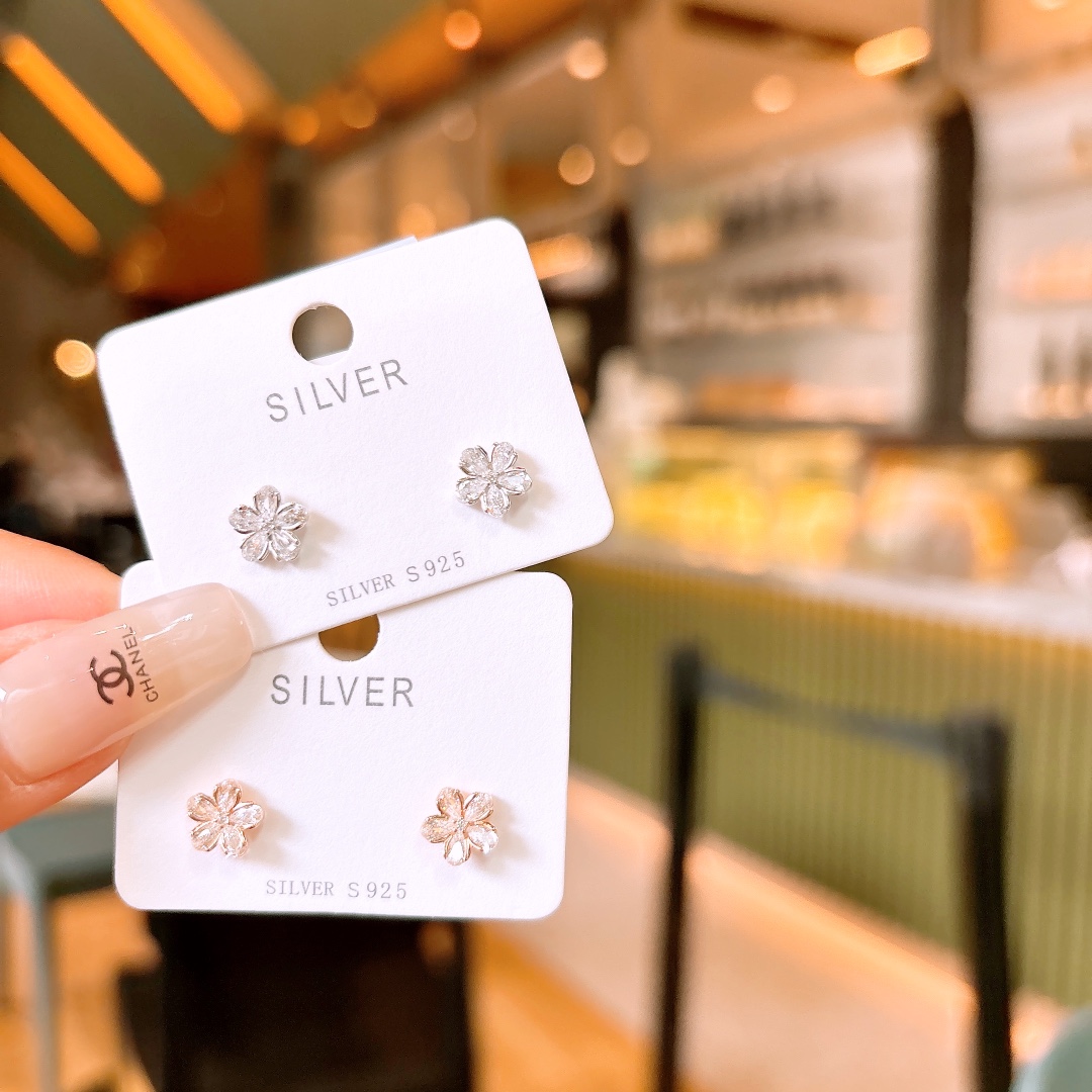 High Polish Silver Earrings Lively Engagement Gold