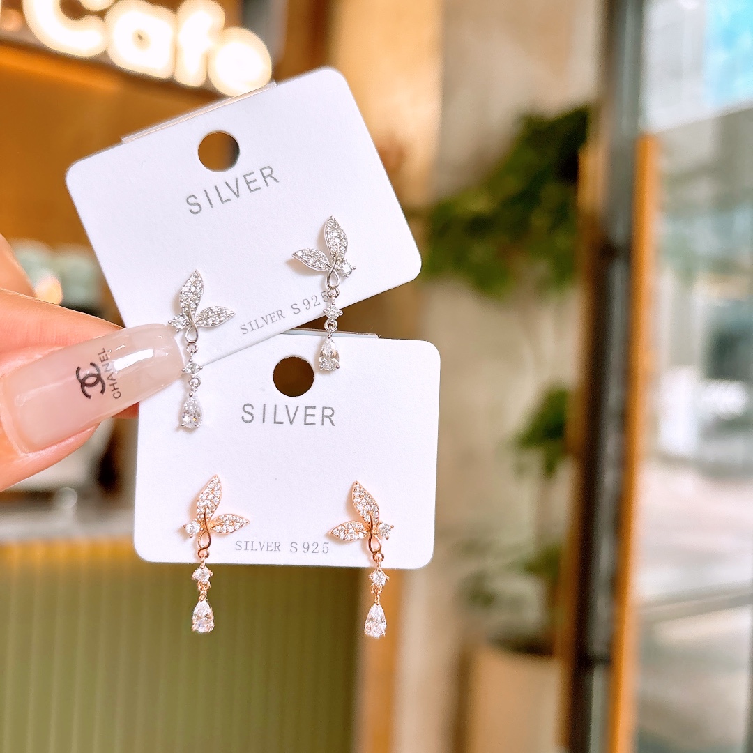 ミニマルアレルギー対応シルバーイヤリングゴールド バレンタインデー