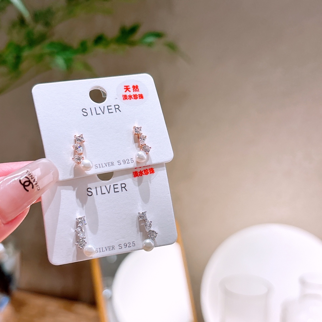 S925 Sterling Silver Earrings Lively Gift for Her Silver