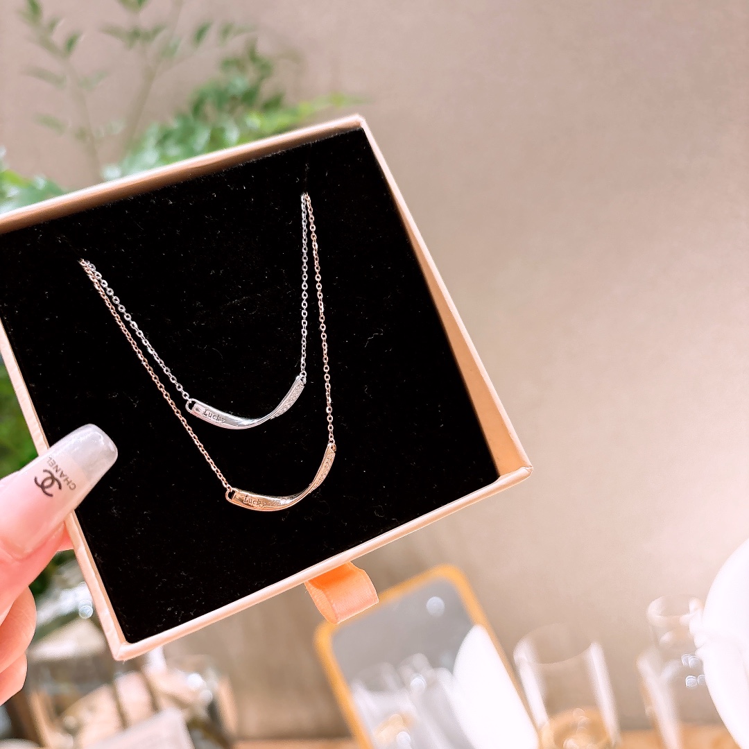 Solid Silver Necklace Girly Workplace Silver