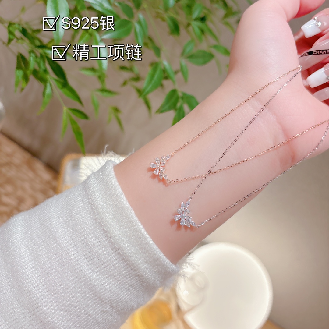 S925 Sterling Silver Necklace Playful Mother's Birthday Gold