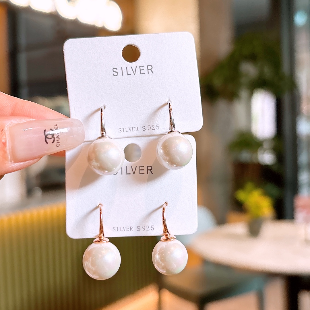 ラグジュアリー高品質シルバードロップ＆スレッドイヤリングゴールド 自分へのご褒美