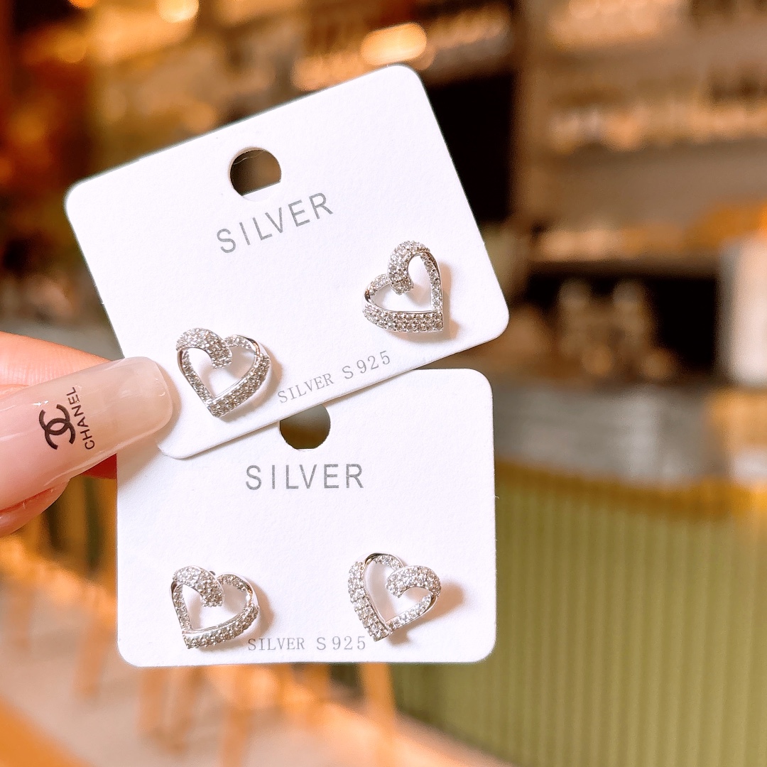 Hypoallergenic Silver Earrings Sweet & Cool Gift for Her Gold