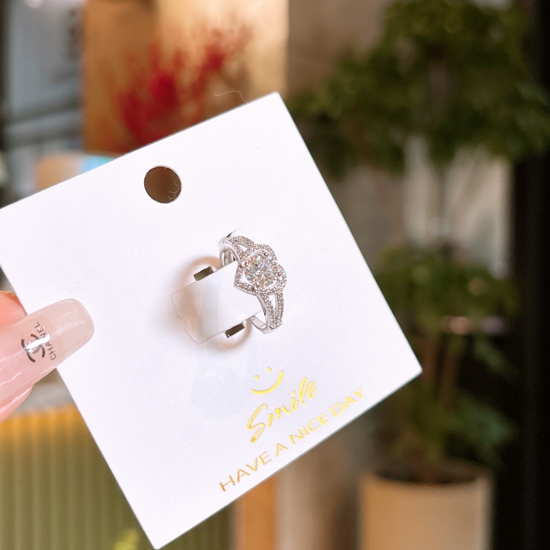 S925 Sterling Silver Moissanite Ring Chic Mother's Day Silver