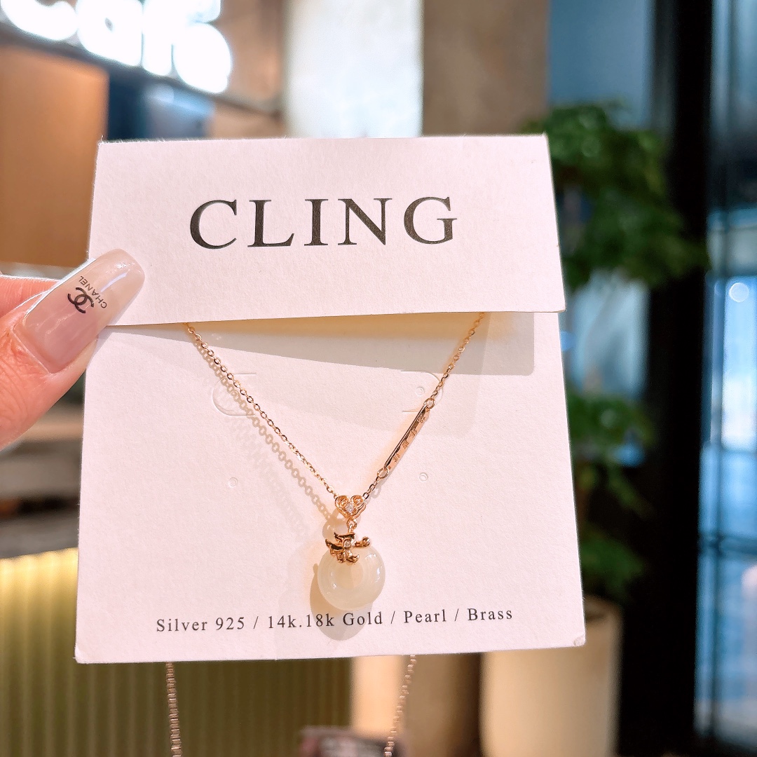 Fine Silver Hetian Jade Necklace Elegant Graduation Gold