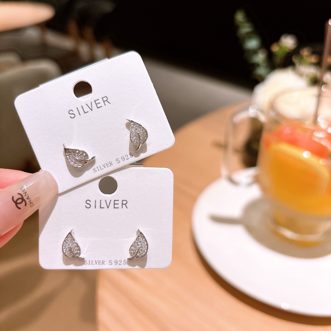 High Polish Silver Earrings Lively Workplace Gold