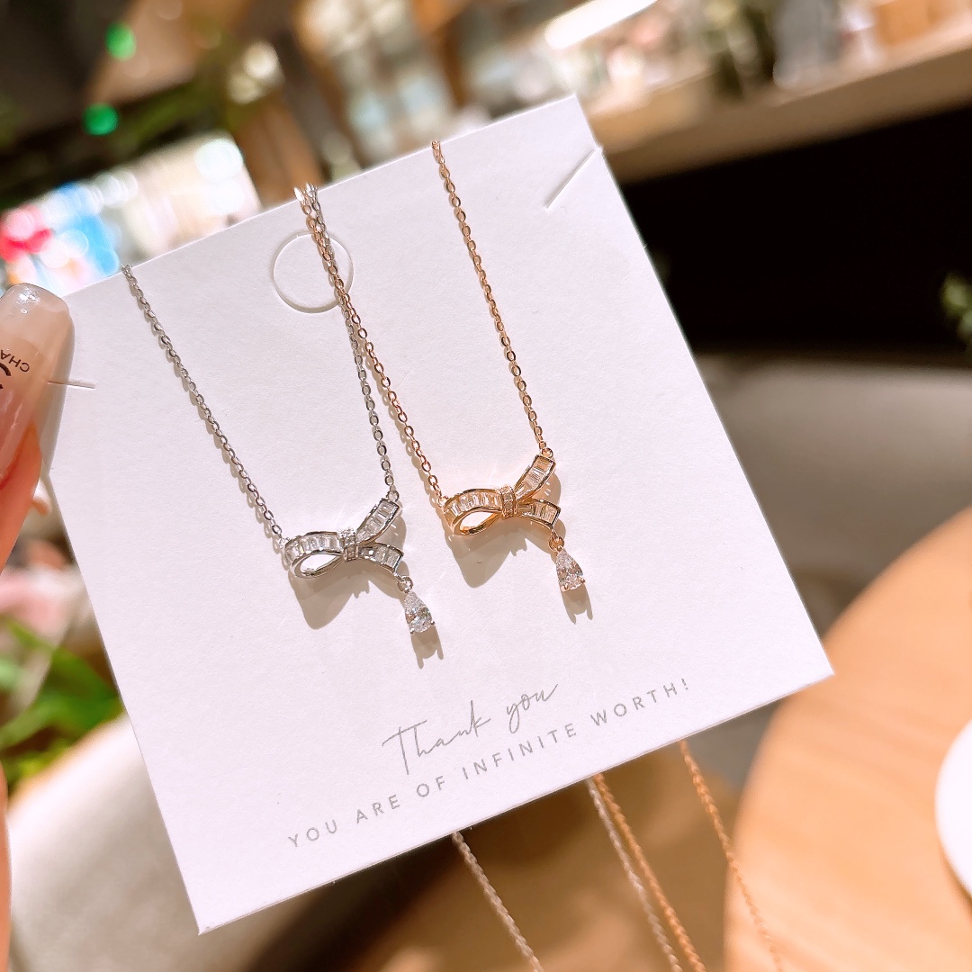 Fine Silver Necklace Girly New Year Gold