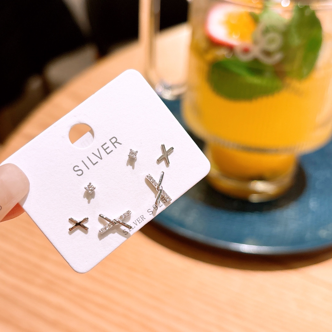 Hypoallergenic Silver Earrings Playful Wedding Favor Silver