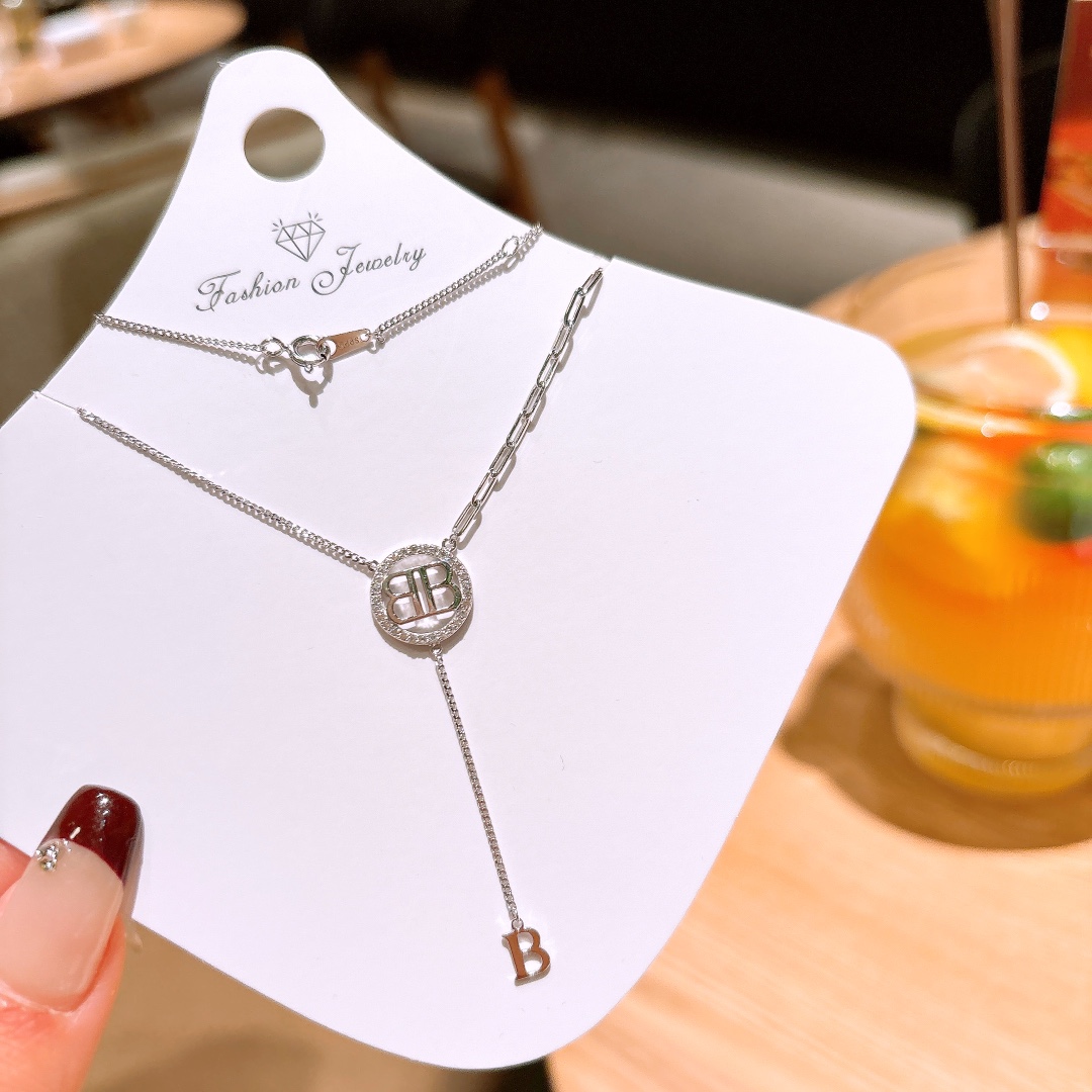 シック純銀ネックレスシルバー 先生の日