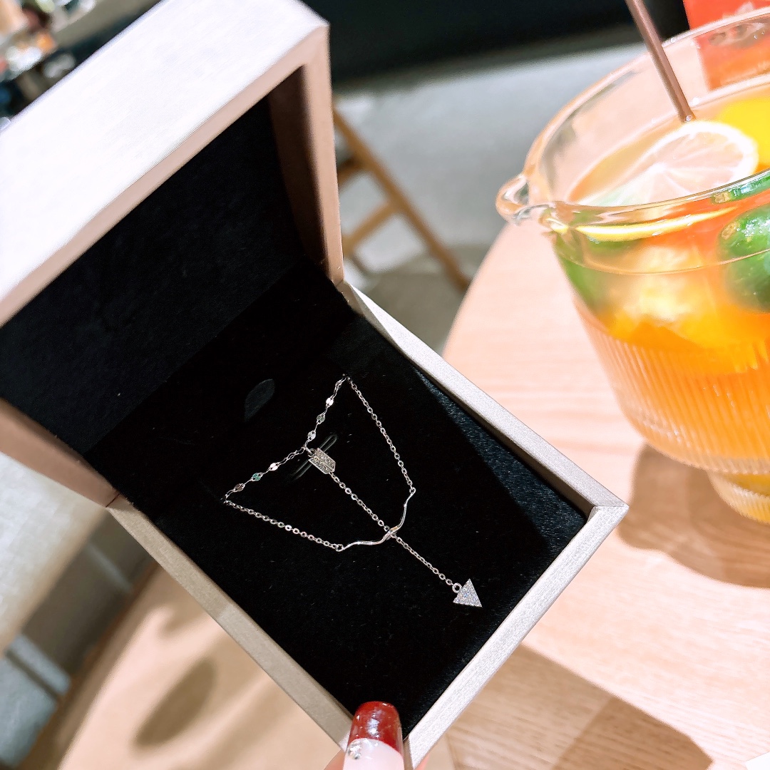 High Polish Silver Necklace Premium Wedding Favor Gold