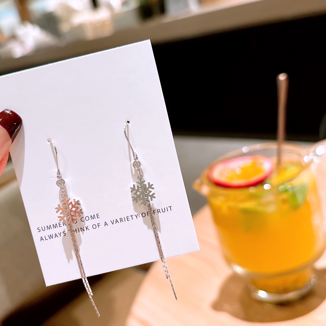 Solid Silver Drop & Thread Earrings Fashion Spring Festival Gold