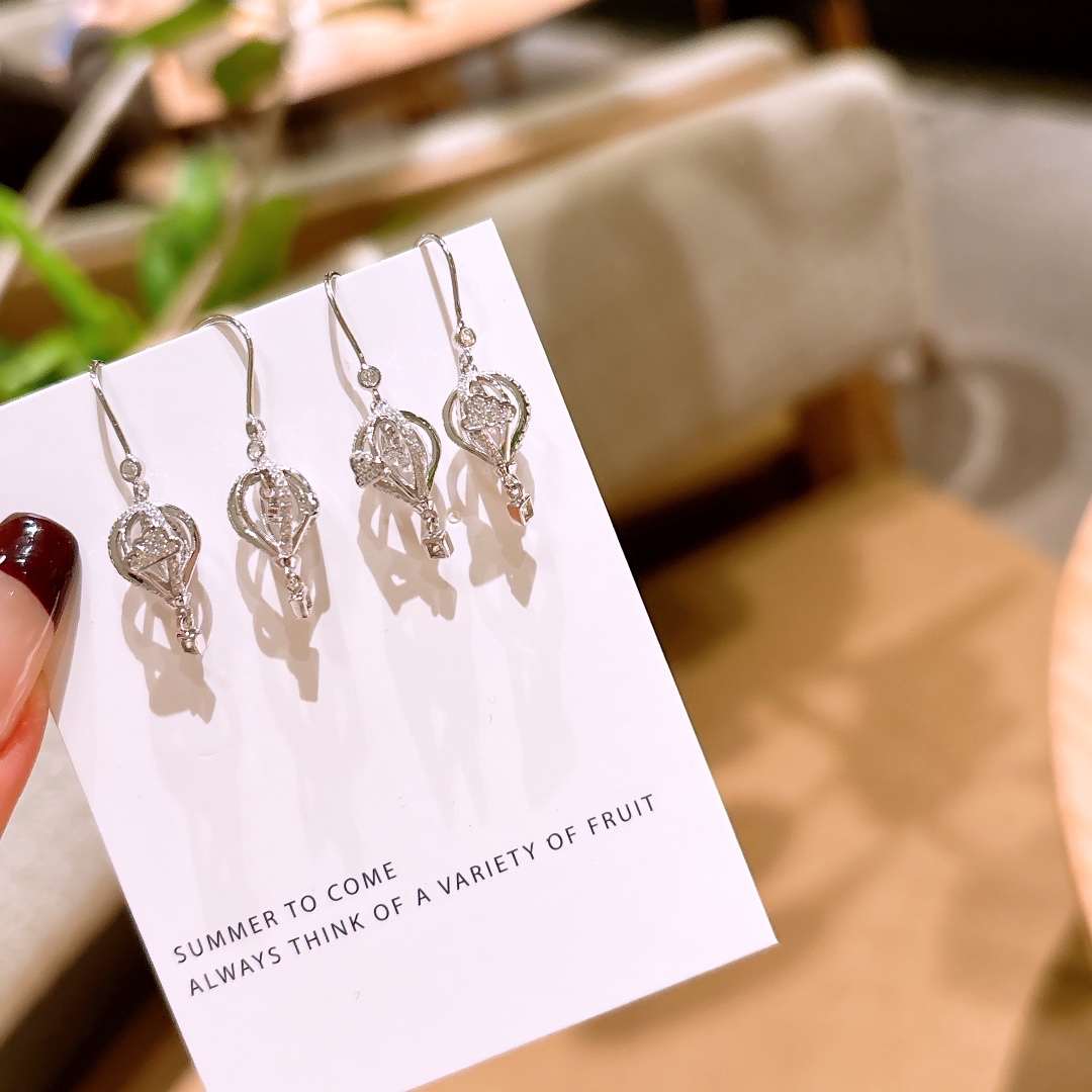 High Polish Silver Drop & Thread Earrings Dainty Office Silver