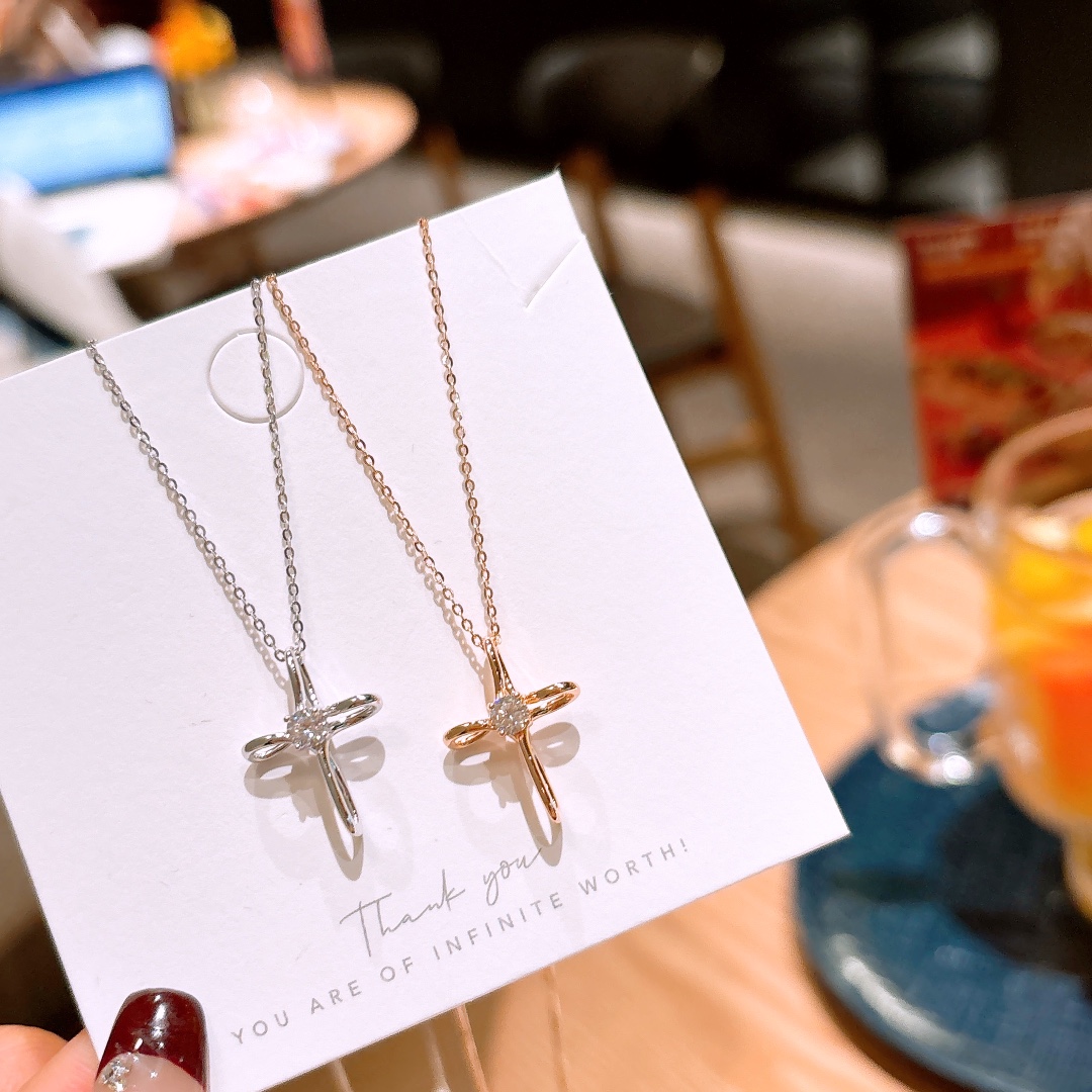 Low Allergy Silver Moissanite Necklace Intellectual Christmas Gold