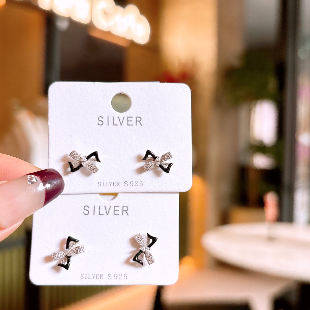 High Polish Silver Earrings Minimalist Gift for Her Silver