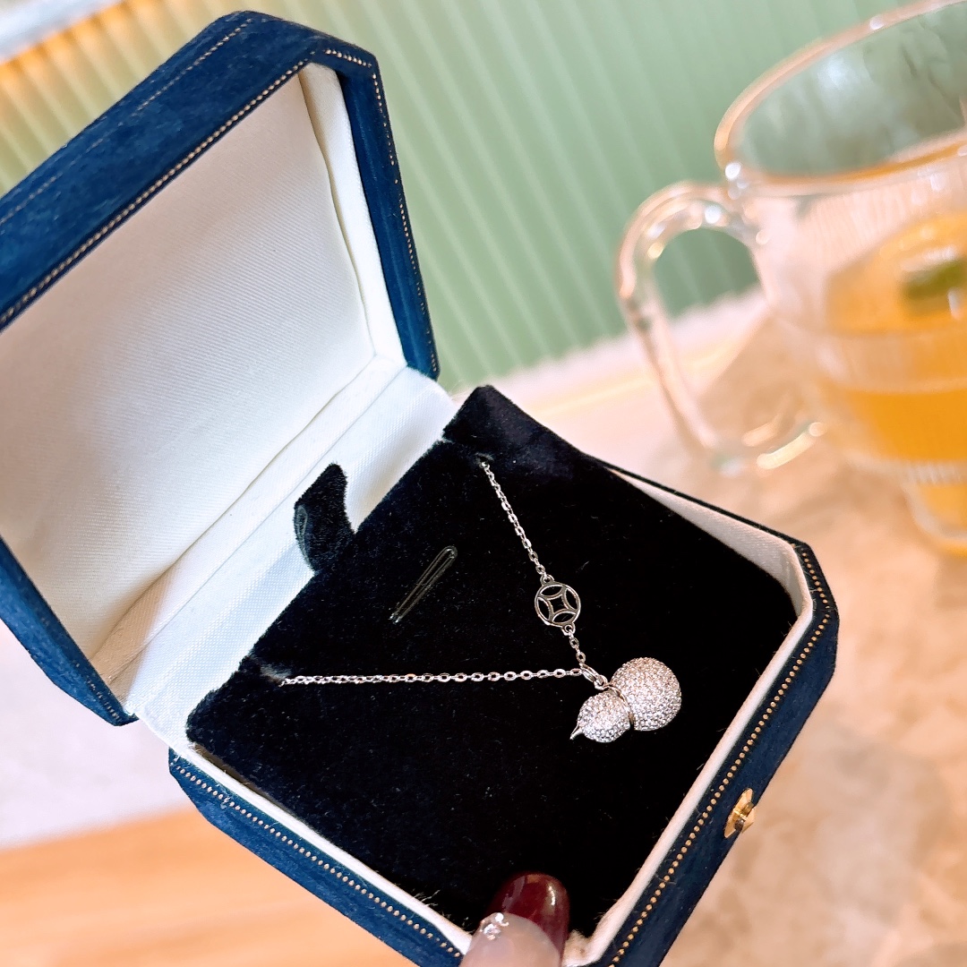 Solid Silver Necklace Elegant Spring Festival Gold