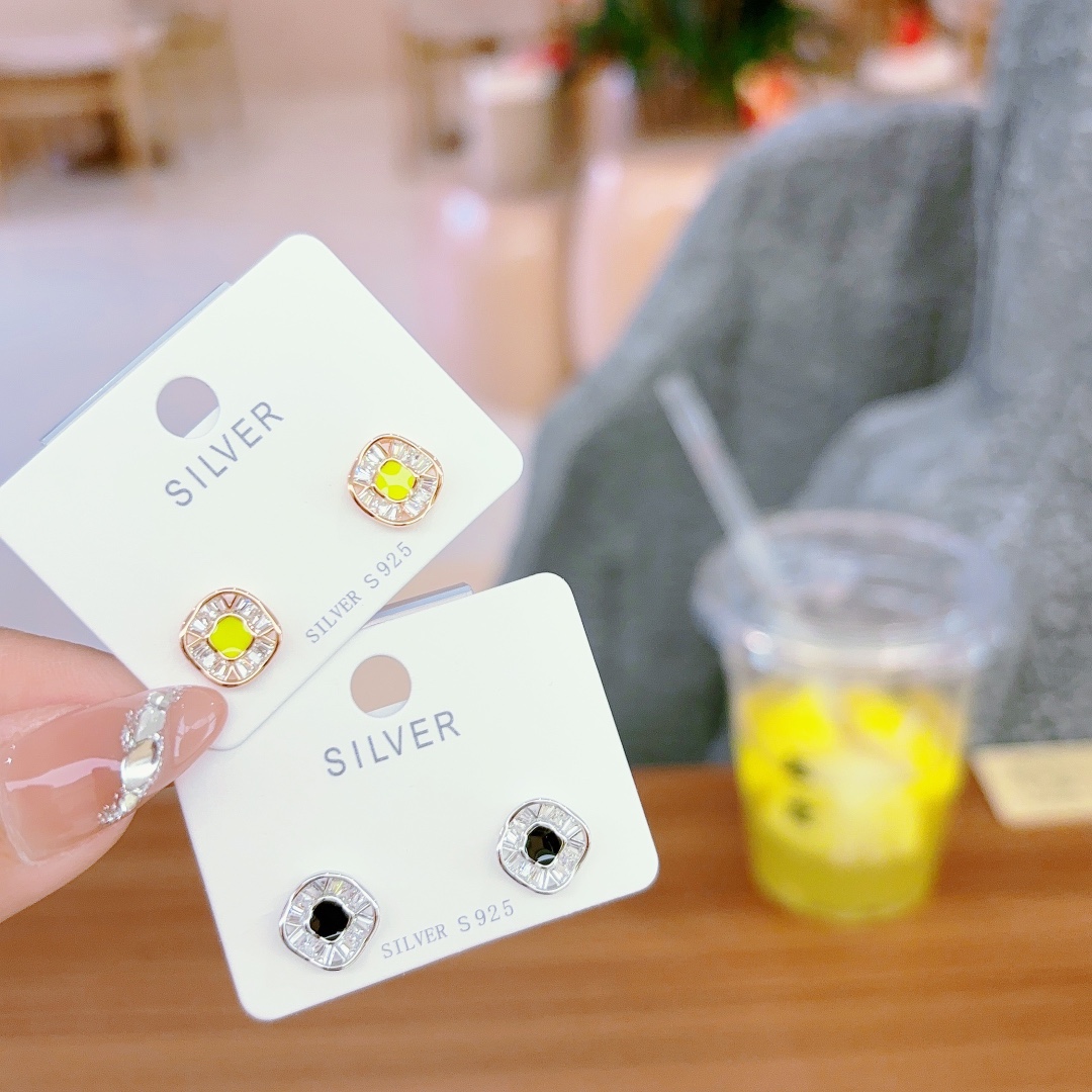 遊び心ニッケル無添加銀イヤリングゴールド 誕生日