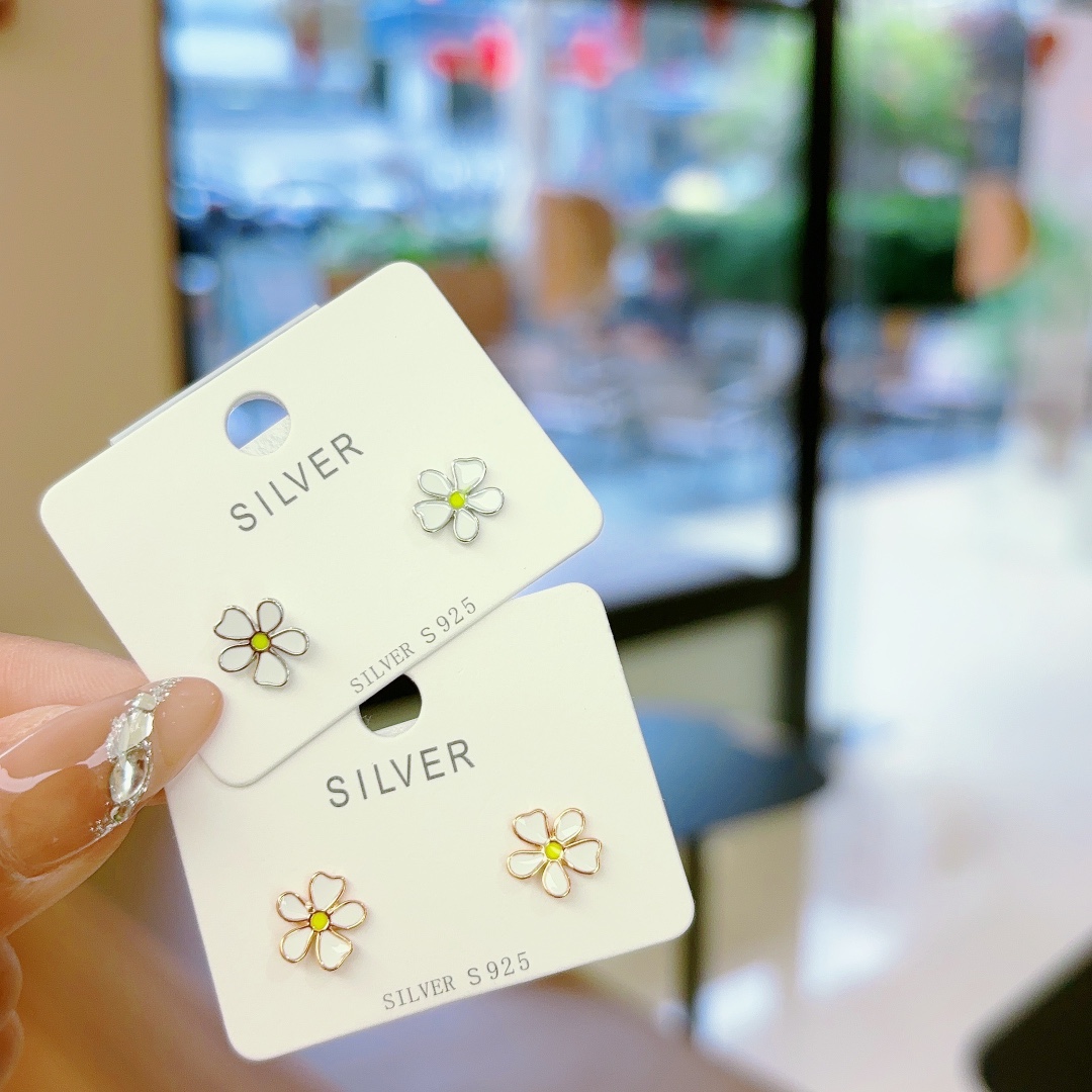 High Polish Silver Earrings Unique Teacher's Day Silver