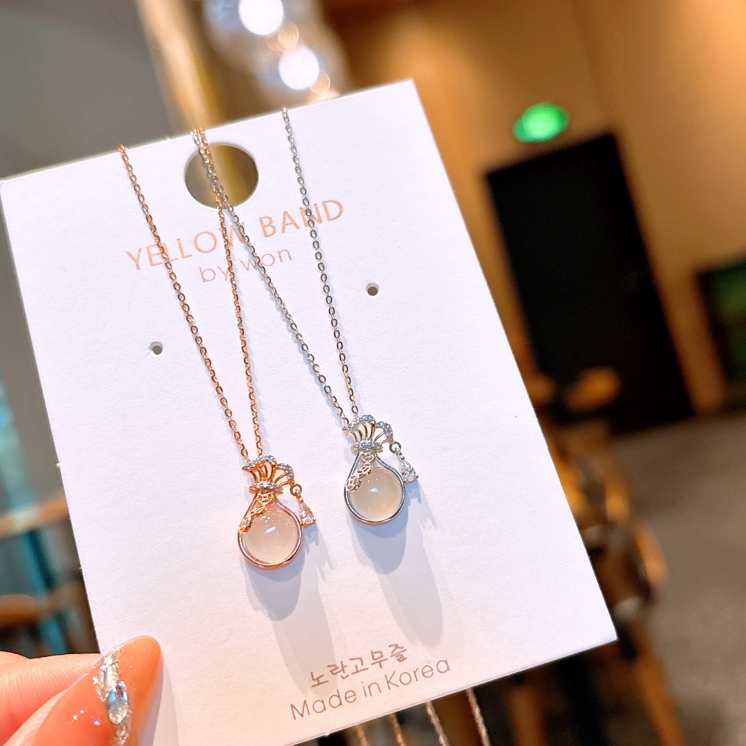 Solid Silver Necklace Minimalist Wedding Favor Silver