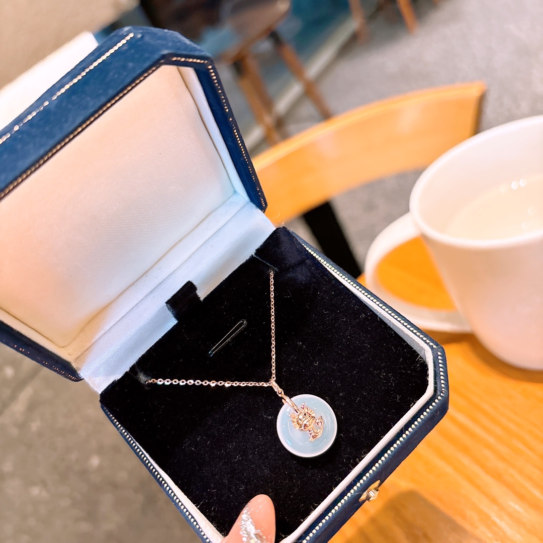 Low Allergy Silver Necklace Forest Workplace Silver