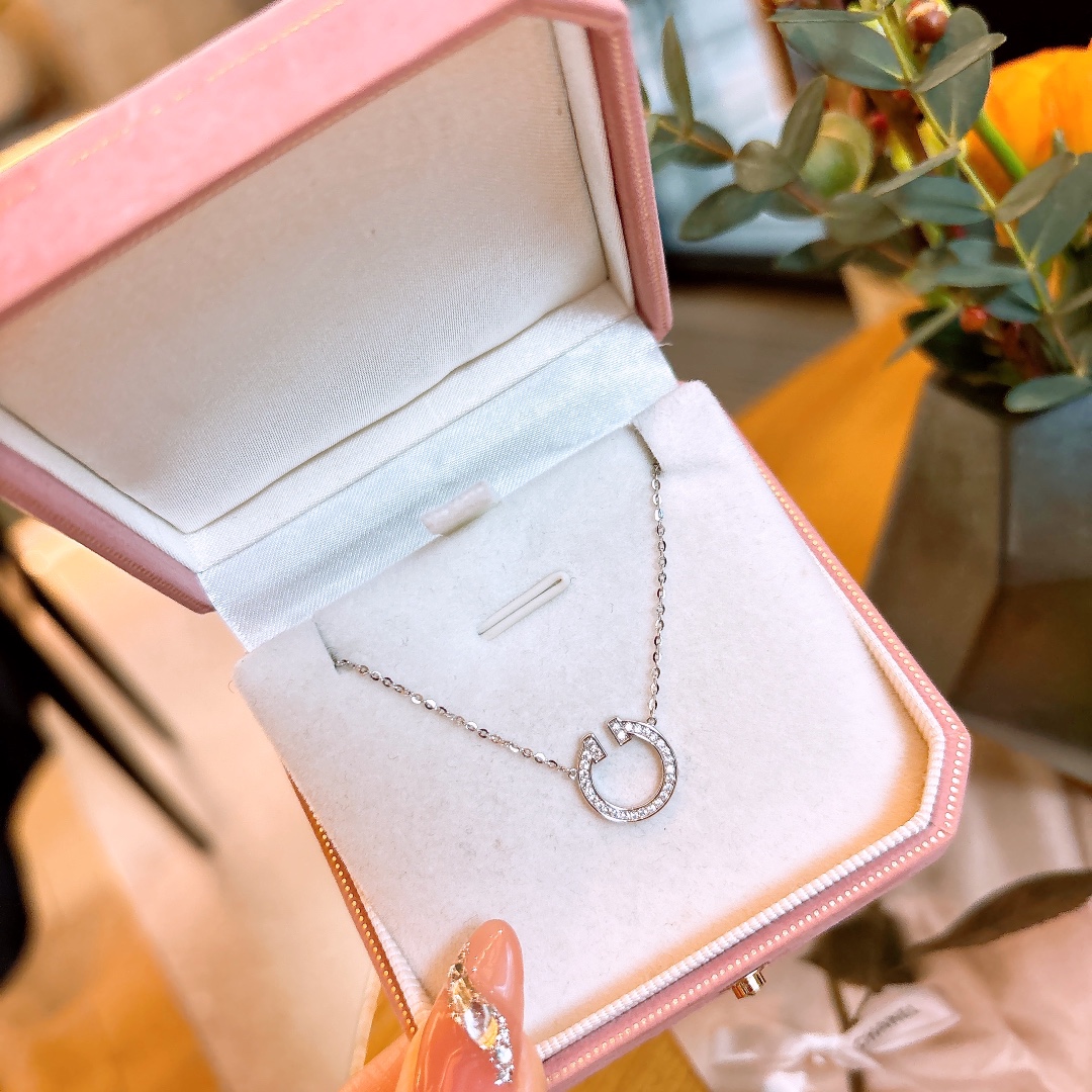 繊細ニッケル無添加銀ネックレスゴールド 新年