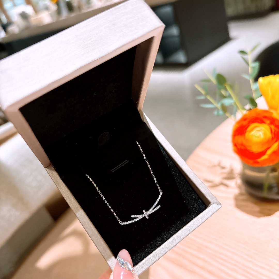 Low Allergy Silver Necklace Light Luxury Mother's Day Silver