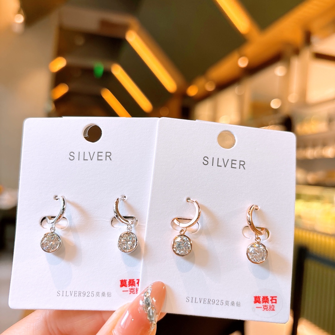 Low Allergy Silver Moissanite Ear Cuffs Delicate Wedding Gold