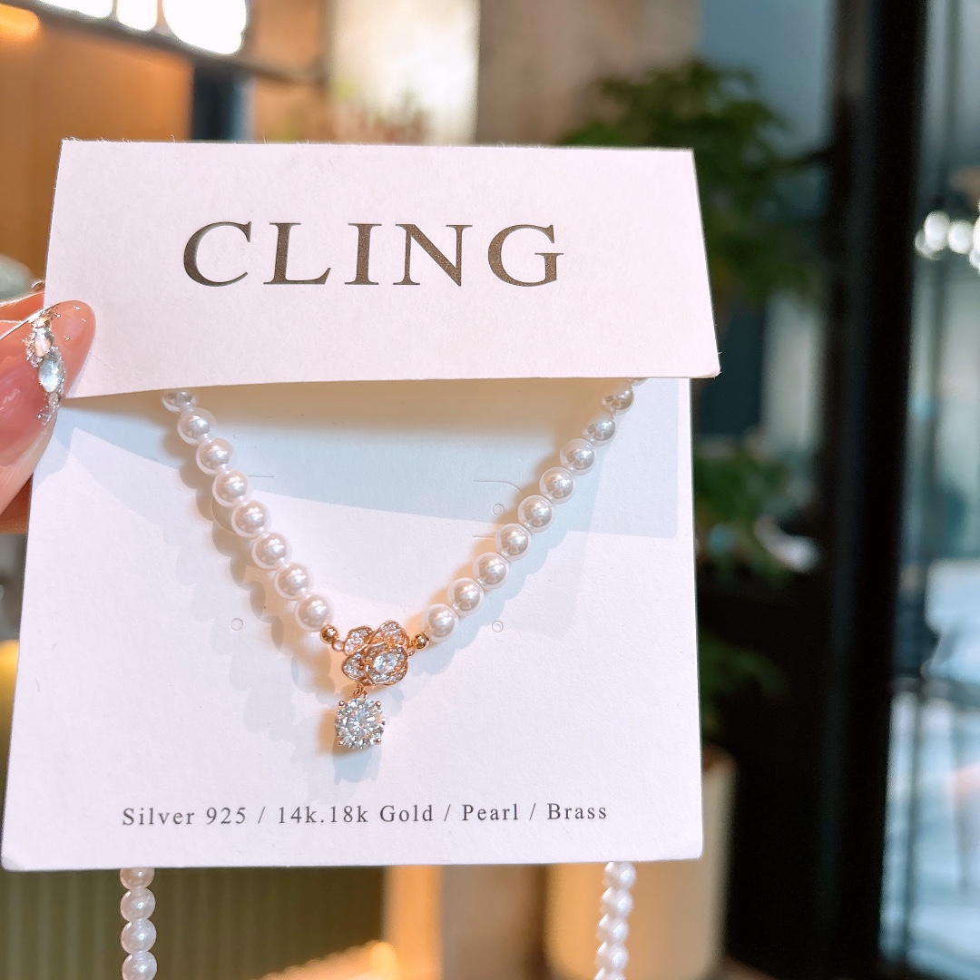 Low Allergy Silver Moissanite Necklace Girly Everyday Wear Gold