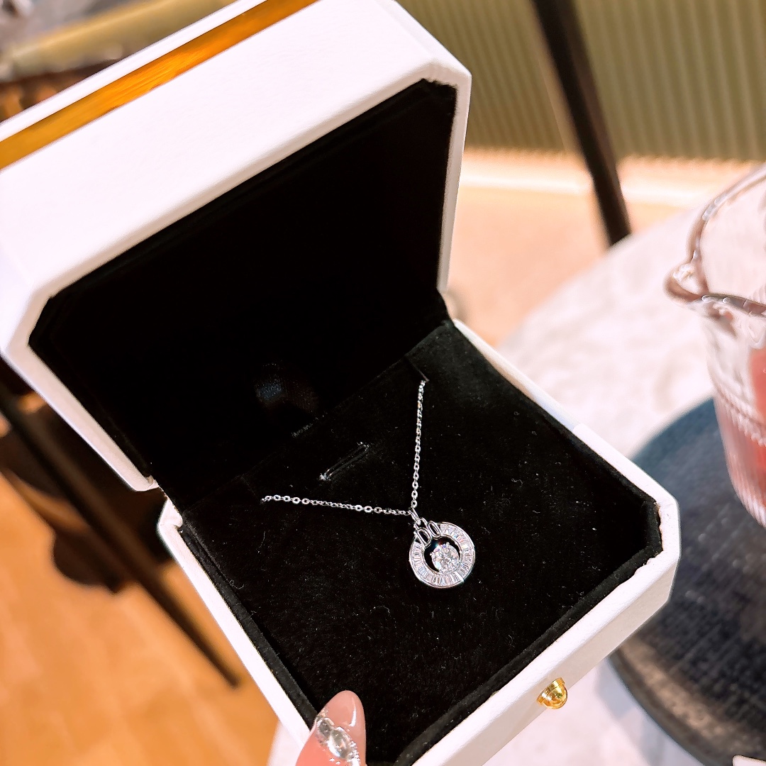 Fine Silver Moissanite Necklace Soft Date Night Gold