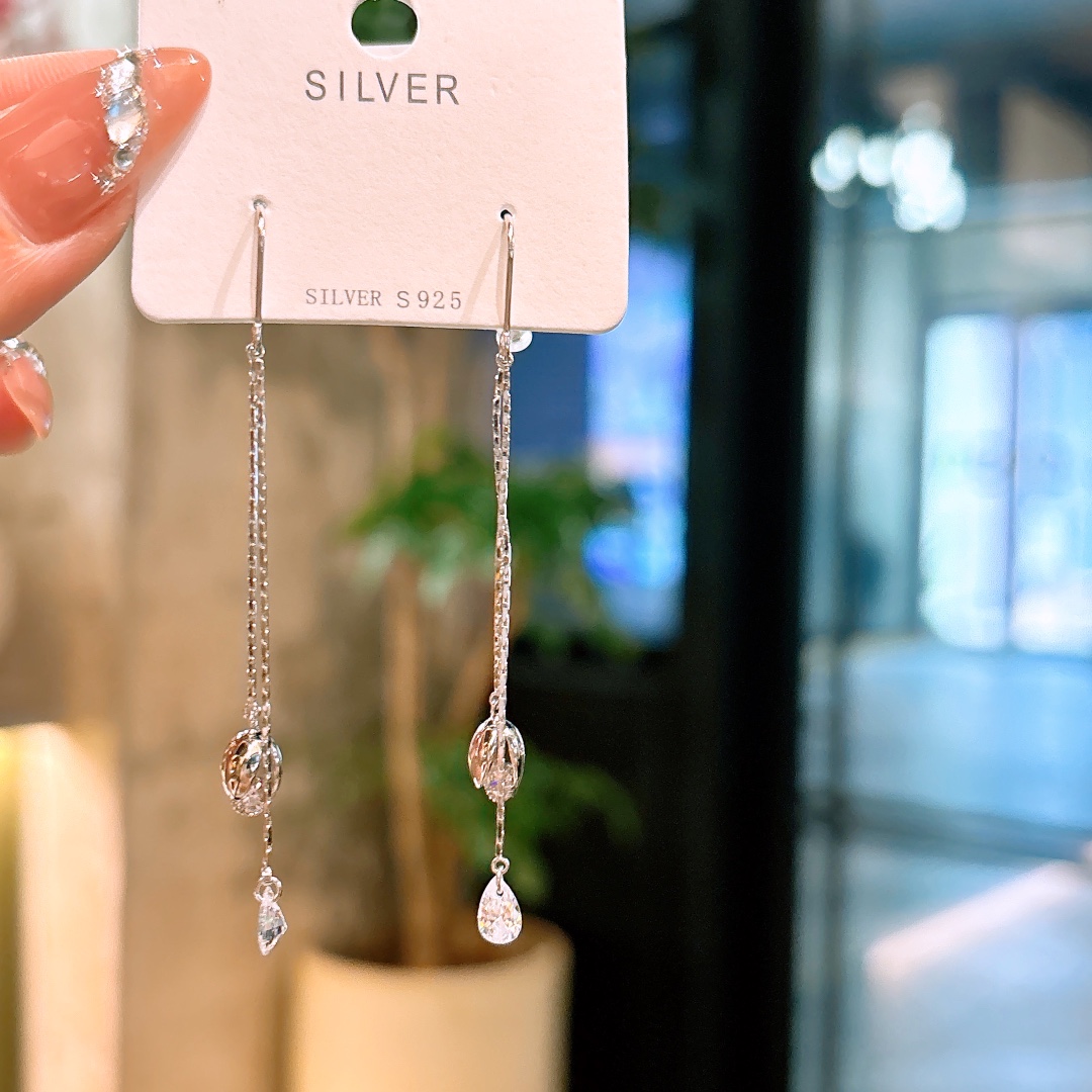 Low Allergy Silver Drop & Thread Earrings Sweet Graduation Gold