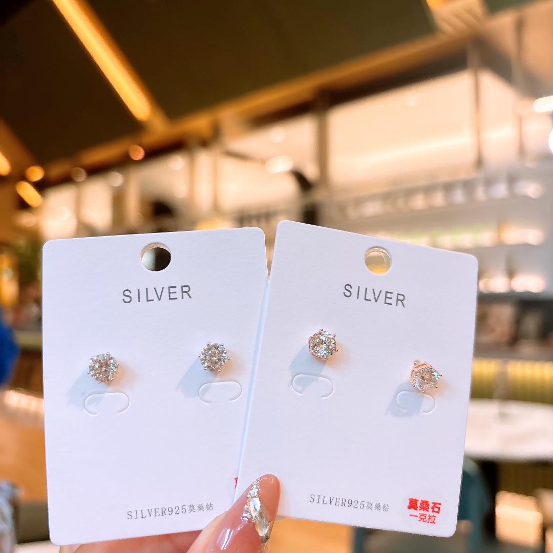 S925 Sterling Silver Moissanite Studs Pure Self-love Silver