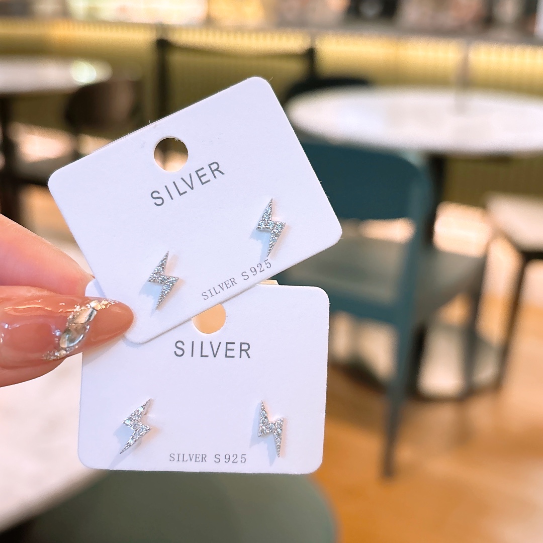 Solid Silver Earrings Light Luxury Wedding Registration Silver