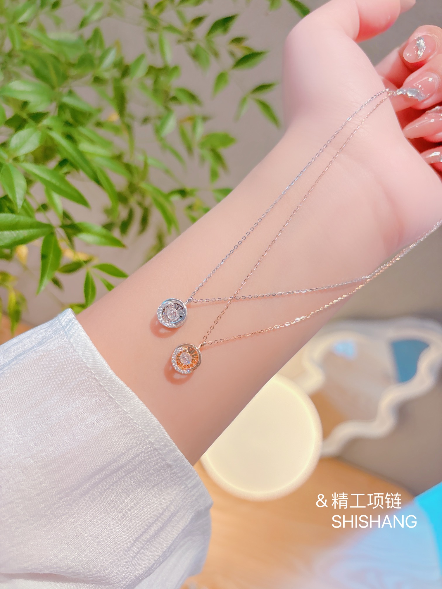 Hypoallergenic Silver Necklace Chic Everyday Wear Gold