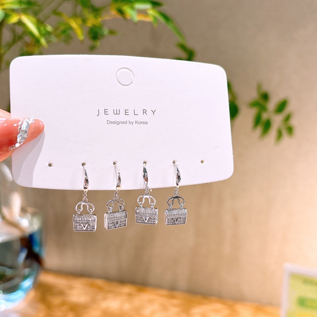 ファッションニッケル無添加銀ドロップ＆スレッドイヤリングシルバー 自分へのご褒美