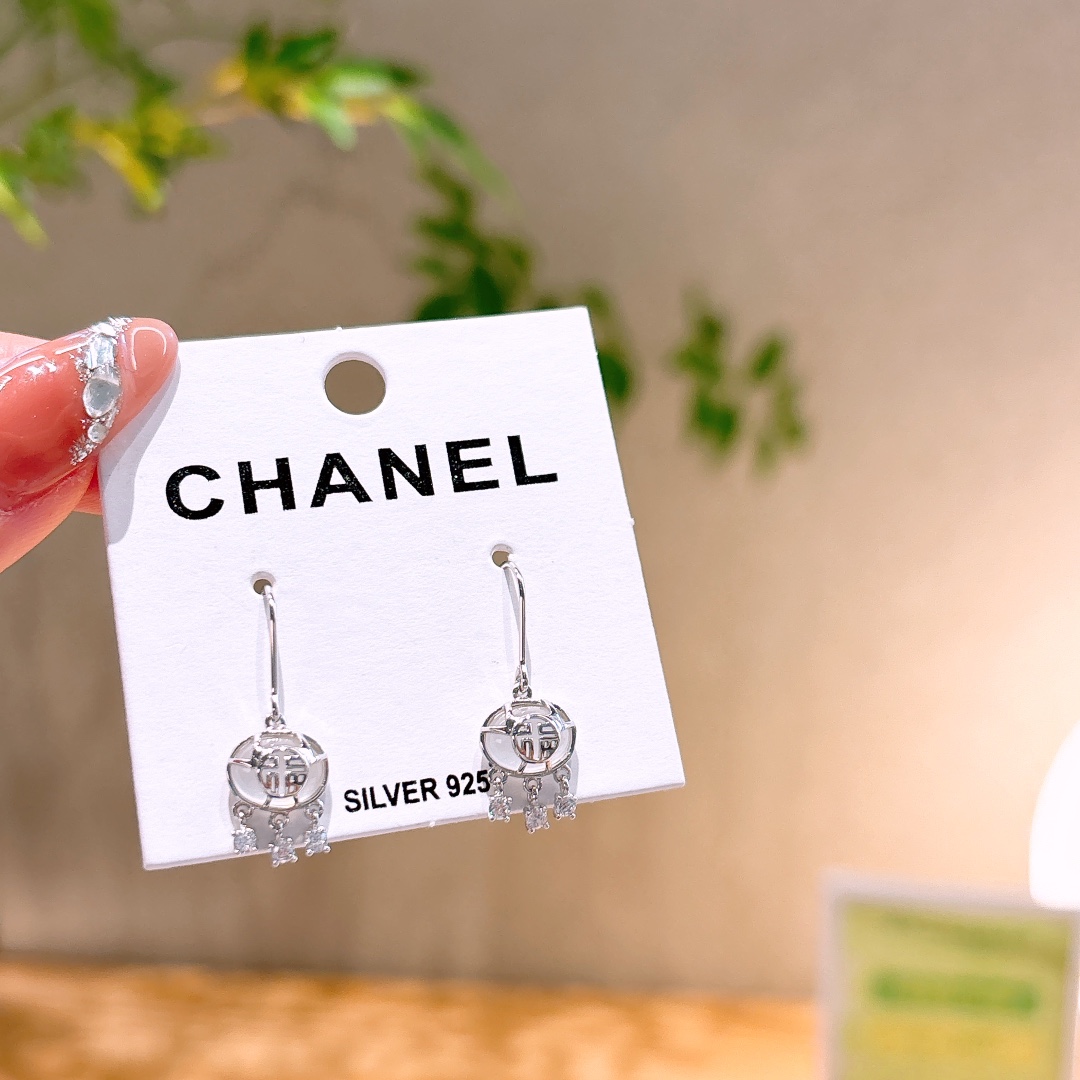 繊細低アレルギー銀ドロップ＆スレッドイヤリングシルバー デート