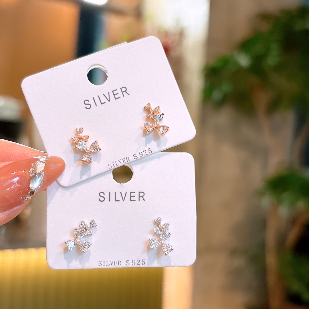 Hypoallergenic Silver Earrings Delicate Graduation Silver